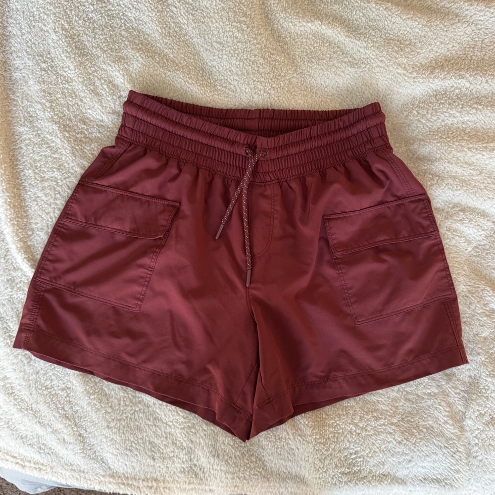 Women's Old Navy Active stretchtech high rise dark red athletic shorts size XS